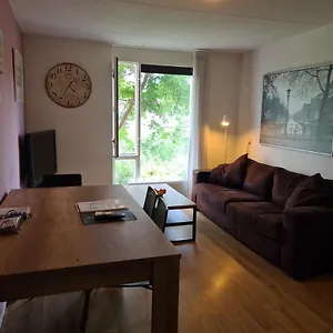  Privatunterkunft Johan'S B&B With Roofterrace And Cheap Parking - Since 2014